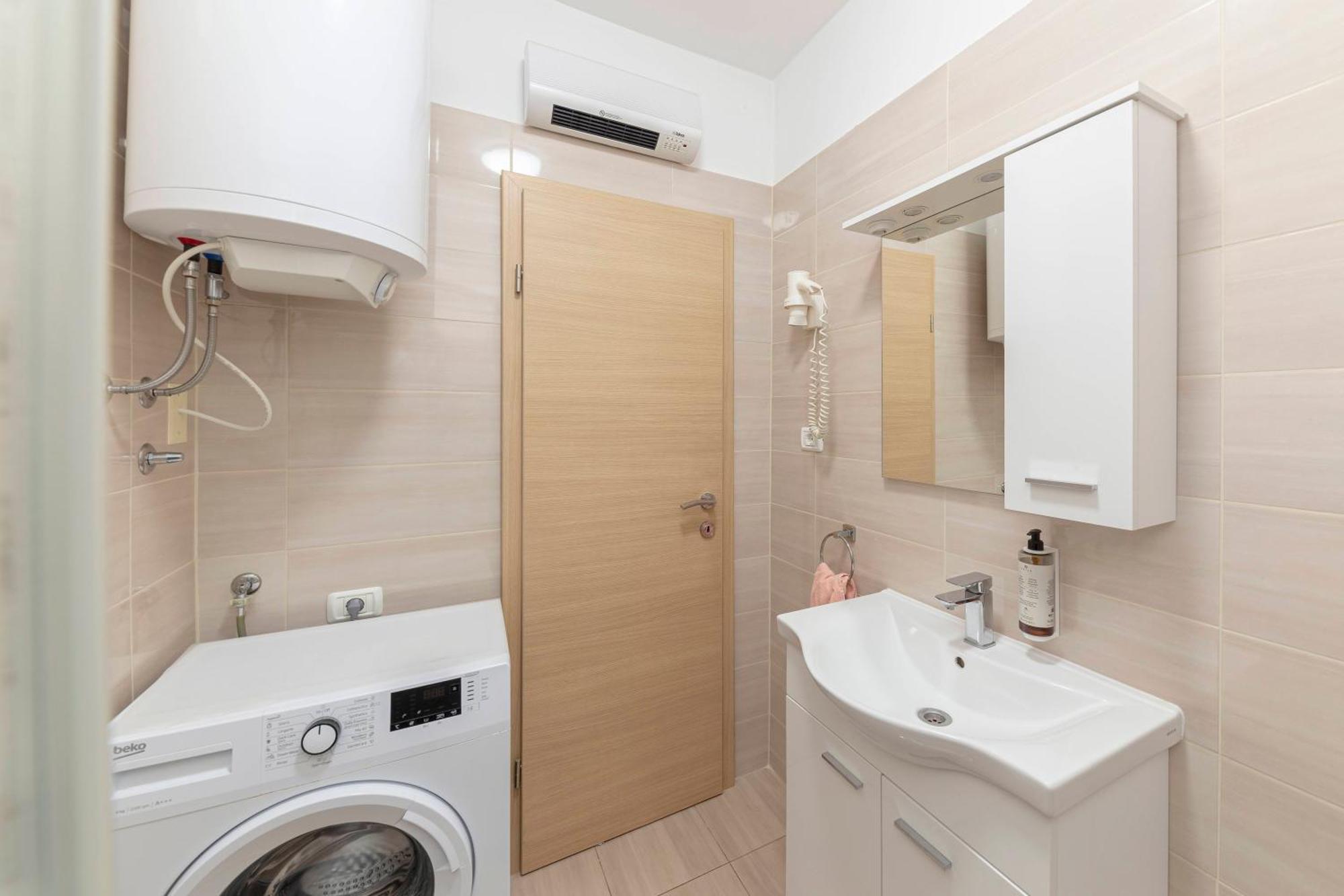 Apartma Vesna 科佩尔 外观 照片