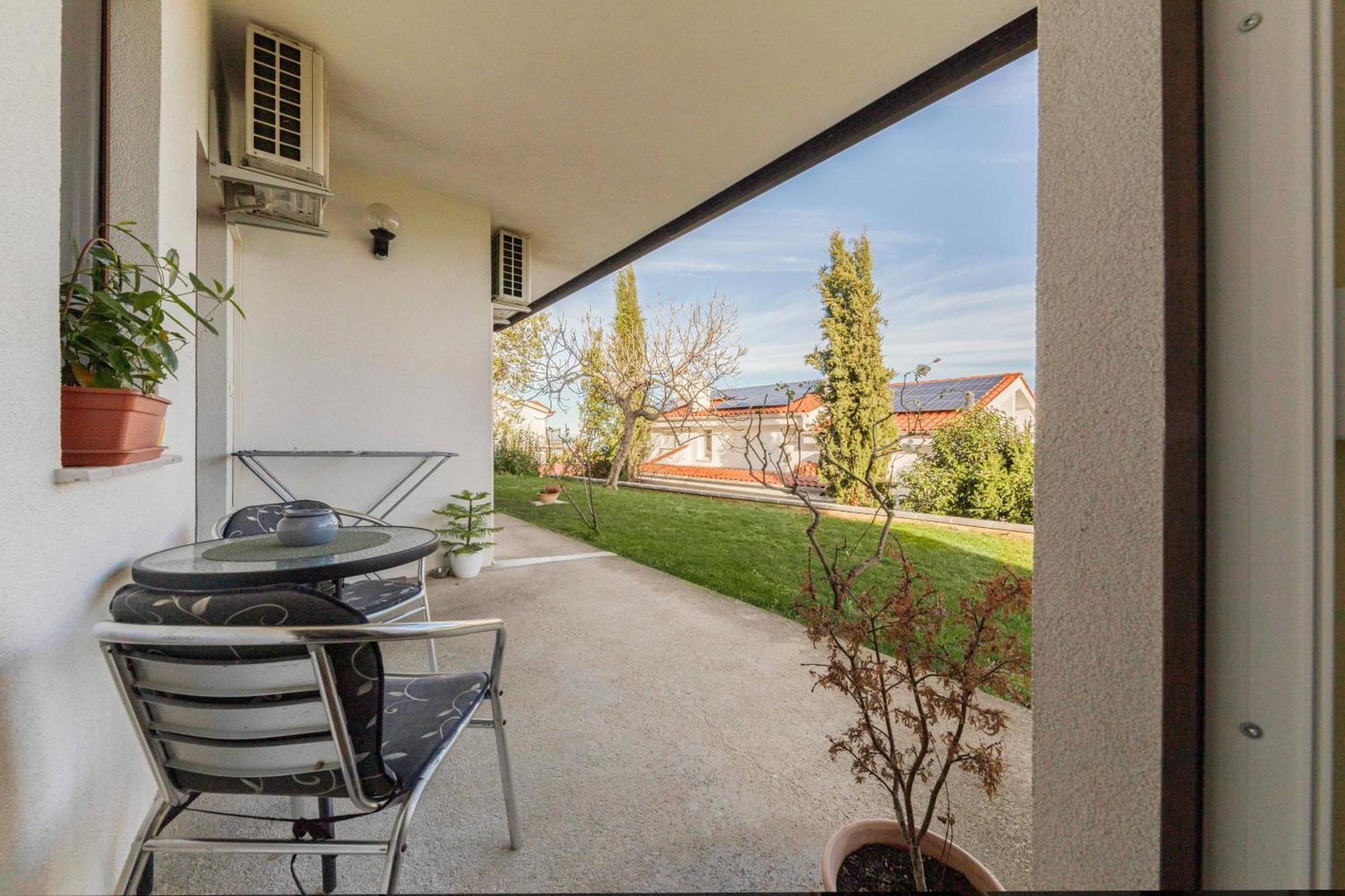Apartma Vesna 科佩尔 外观 照片