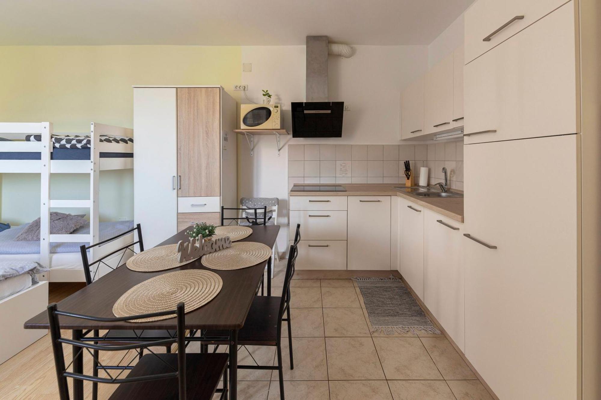 Apartma Vesna 科佩尔 外观 照片